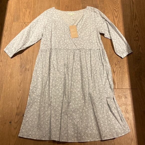 NWT Tradlands Augusta Floral Dress - size S - Picture 1 of 5